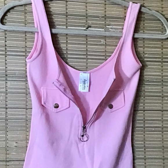 Dynamic zippered body suit from Hot Topic - Picture 2 of 11